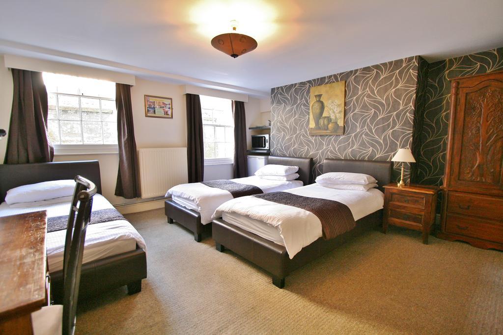 Central Hotel Cheltenham By Roomsbooked מראה חיצוני תמונה
